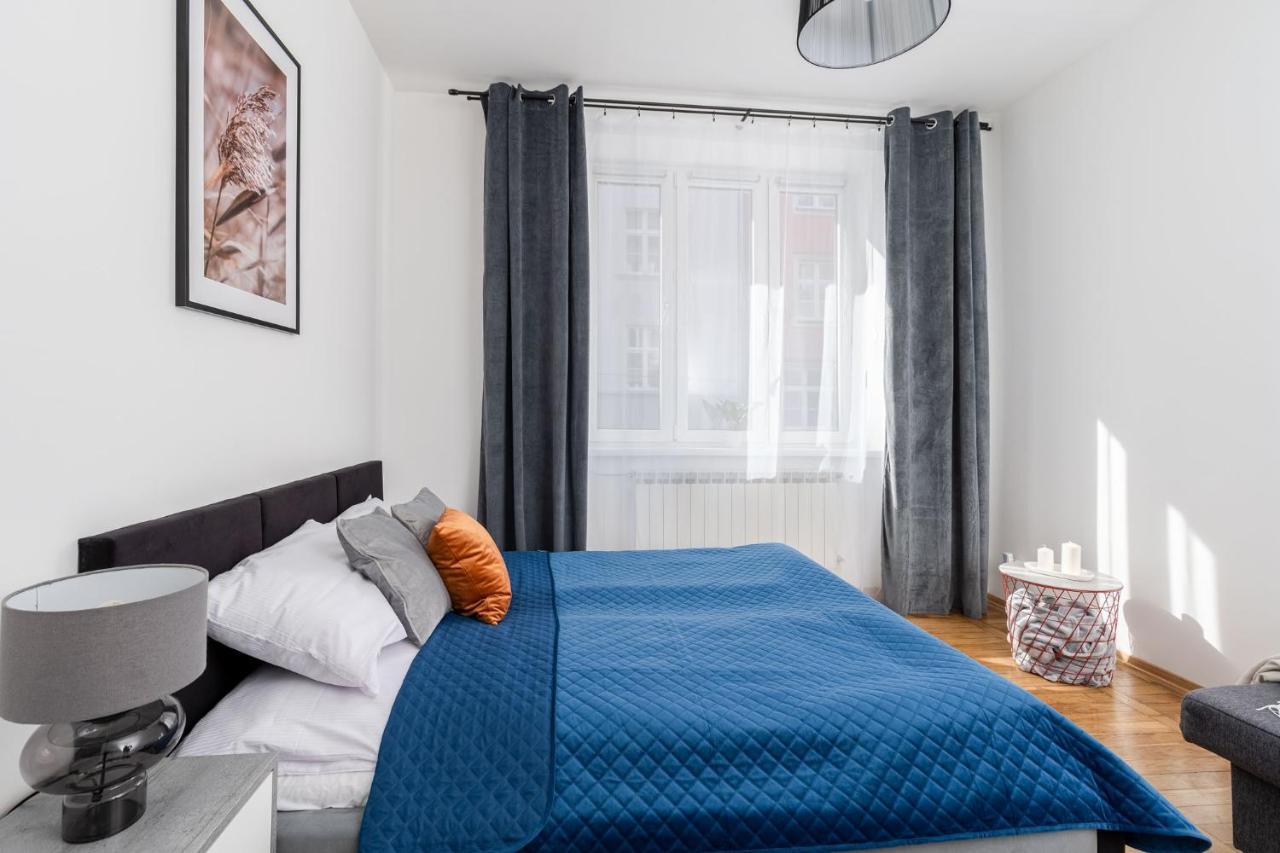 Corner Apartments Near Vistula River คราคูฟ ภายนอก รูปภาพ