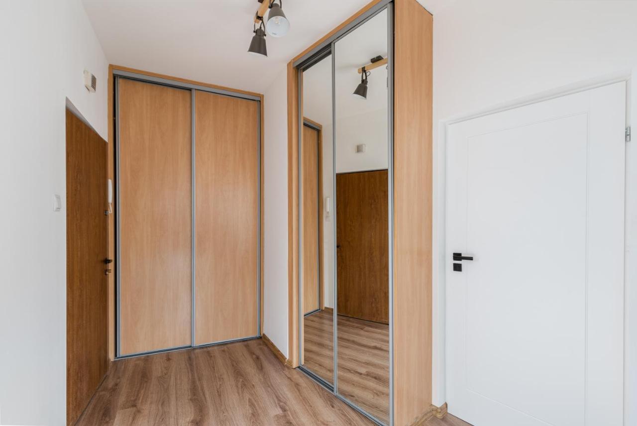 Corner Apartments Near Vistula River คราคูฟ ภายนอก รูปภาพ
