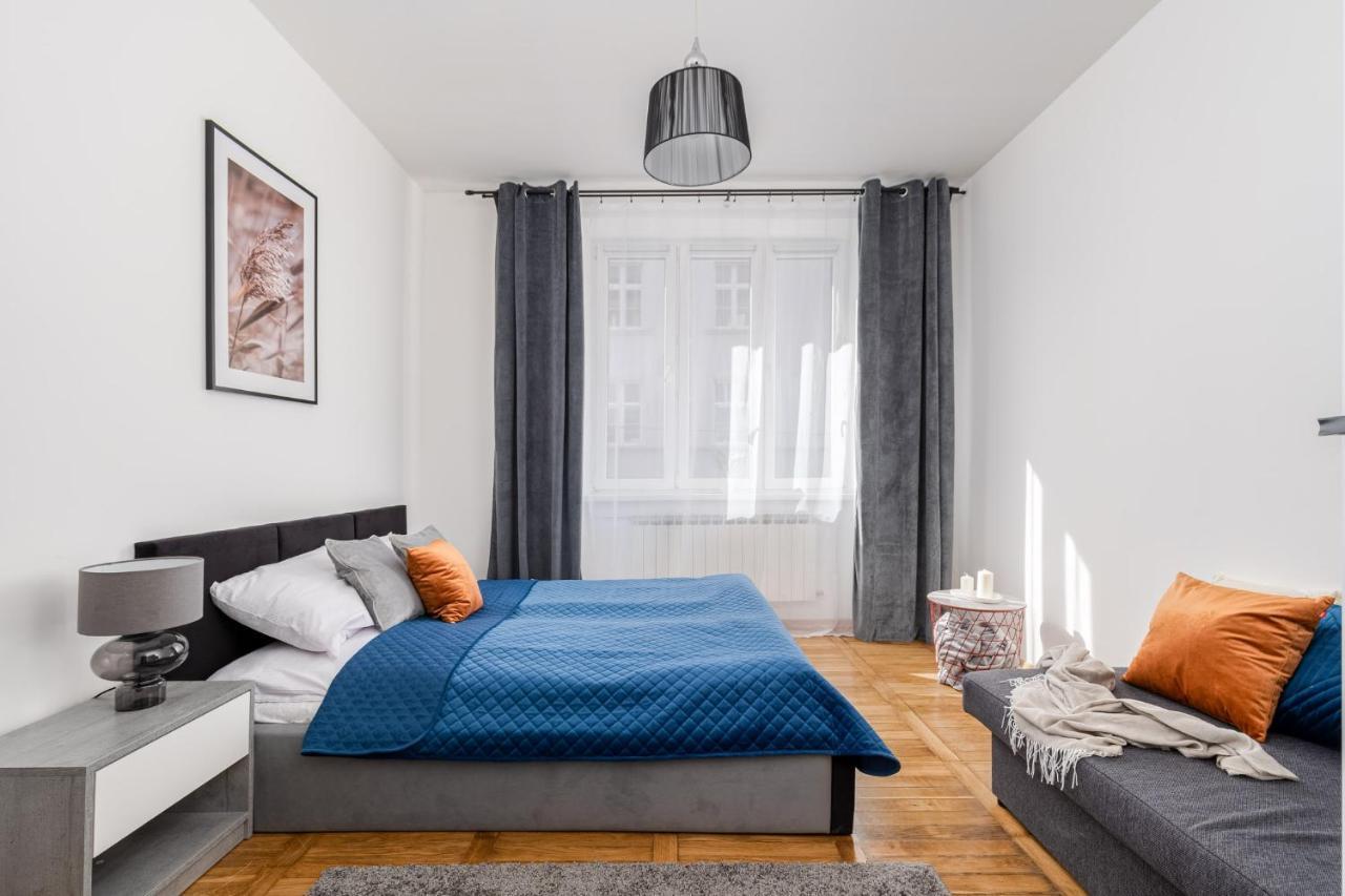 Corner Apartments Near Vistula River คราคูฟ ภายนอก รูปภาพ