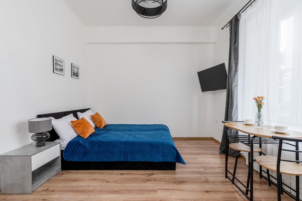 Corner Apartments Near Vistula River คราคูฟ ภายนอก รูปภาพ